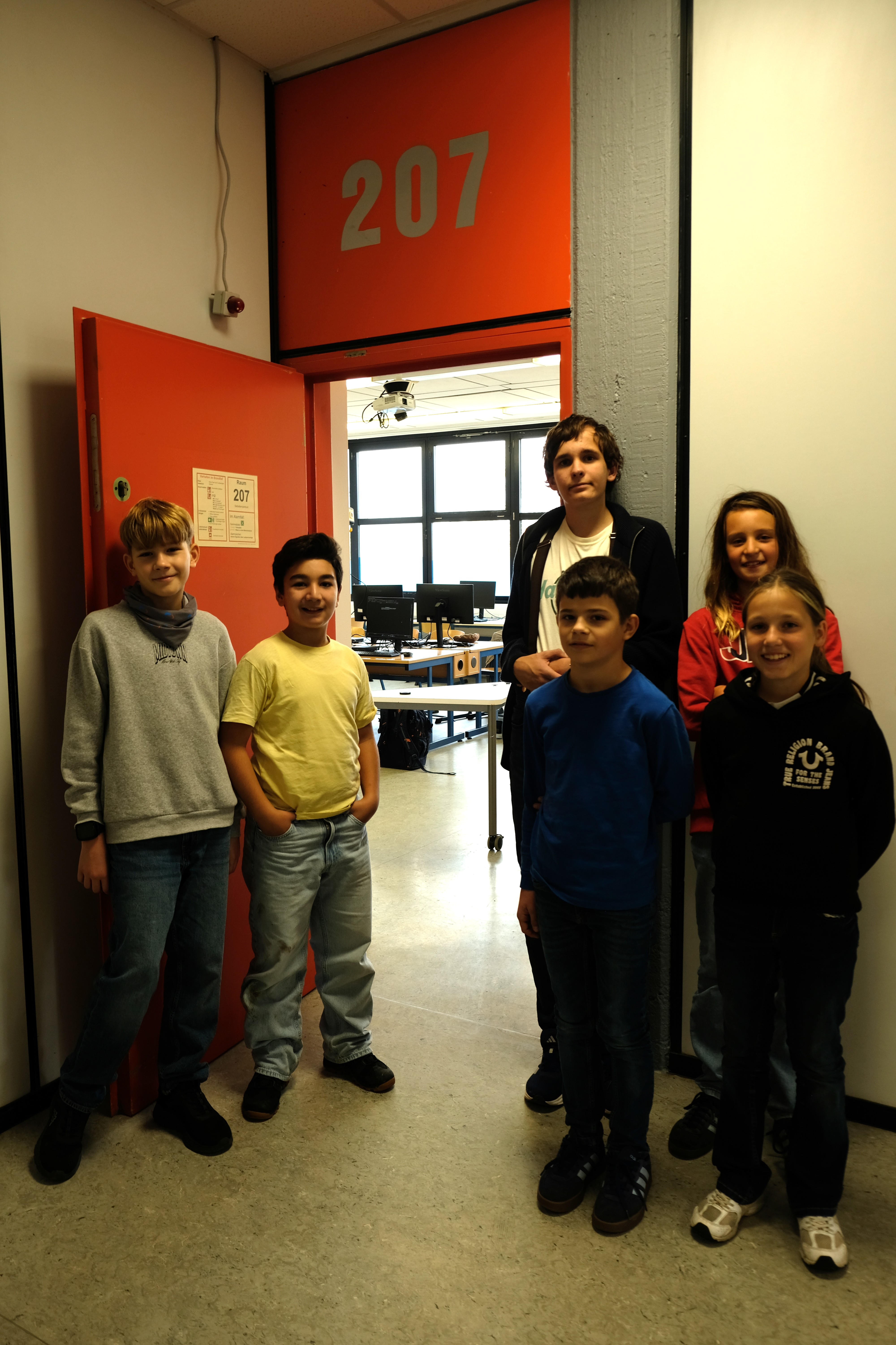 Die Einsteinreporter stellen sich vor.